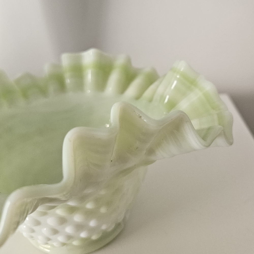Green Slag Glass Bowl - Picture 3 of 8
